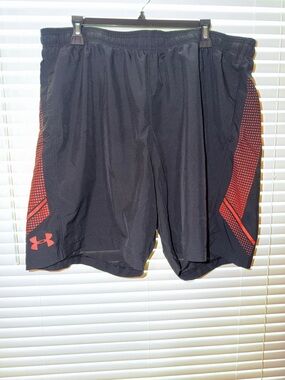 Under Armour Men’s Black Athletic Shorts with Red Side Panels size XXL